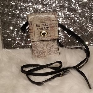 Patricia Nash Rivella cellphone purse